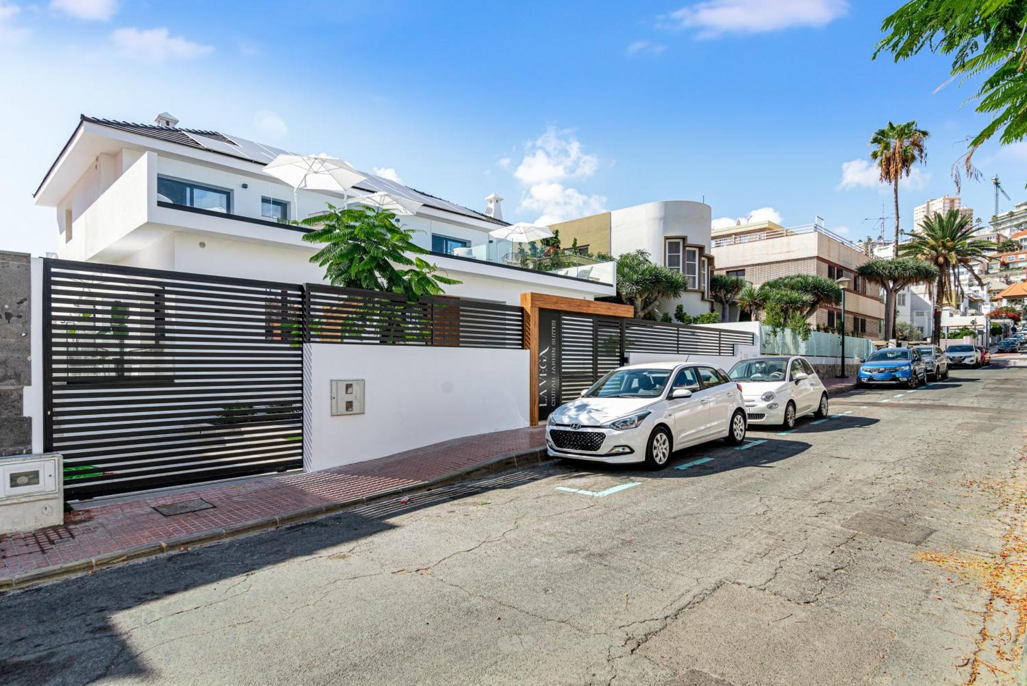 La Vega De Ciudad Jardin Suites ลาสปัลมาส เด กรานคานาเรีย ภายนอก รูปภาพ